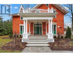 262 MAIN STREET W, Grimsby, Ontario