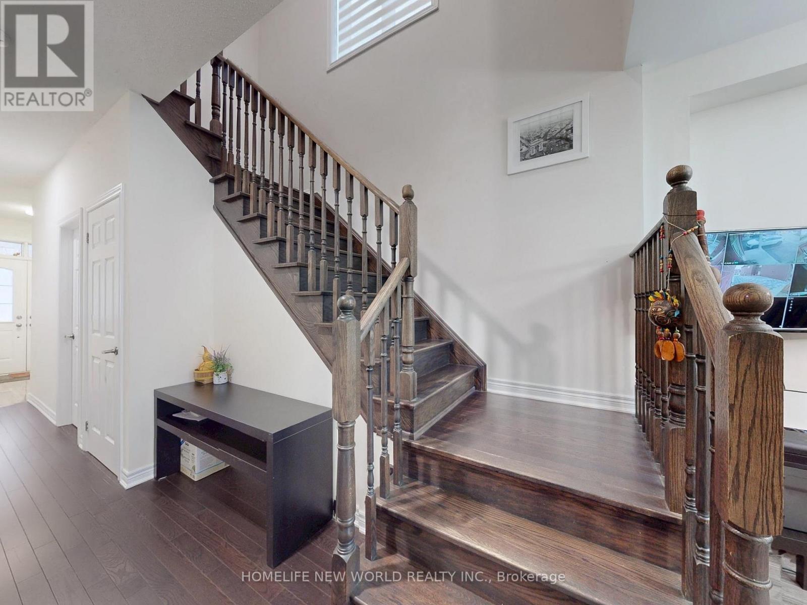 43 Titan Trail, Markham, Ontario  L3S 0E2 - Photo 15 - N12587384