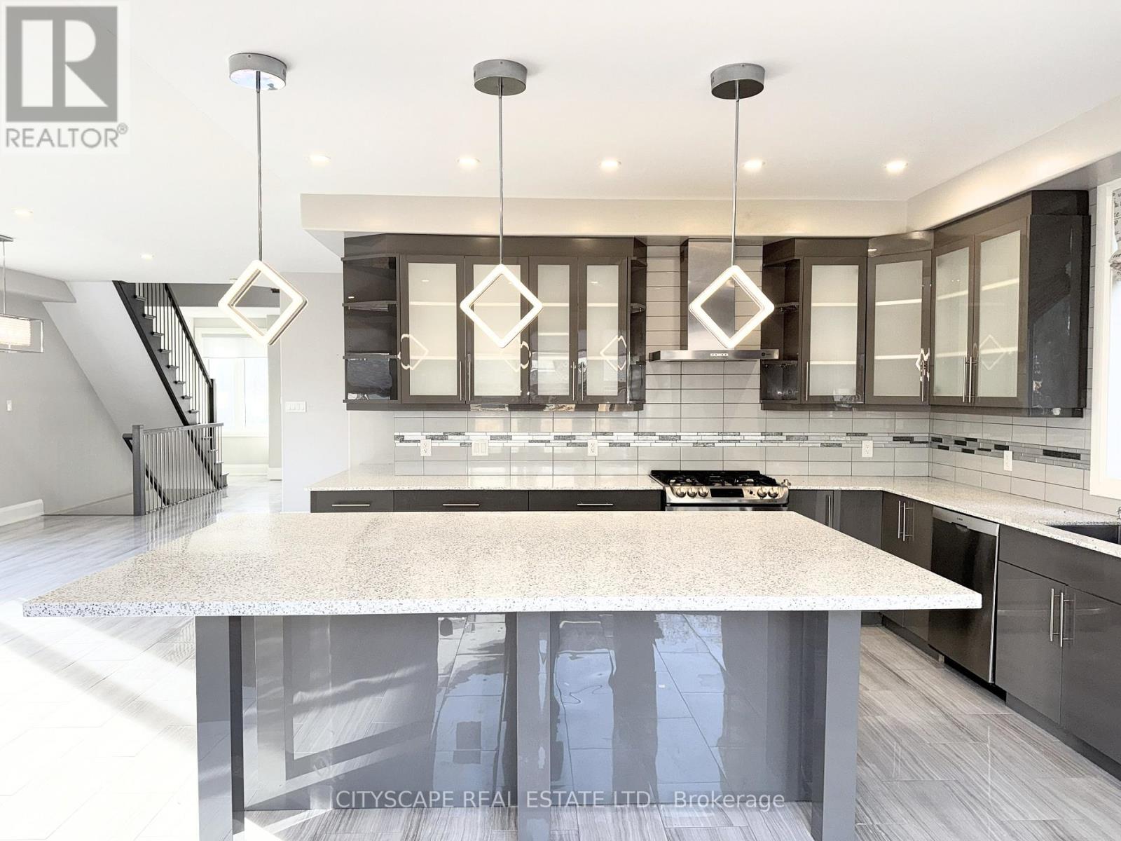 5074 Kalar Road, Niagara Falls, Ontario  L2H 1T2 - Photo 15 - X12587380