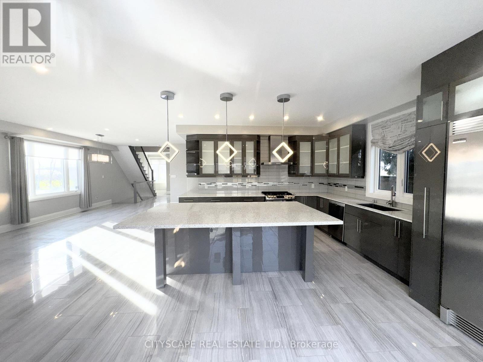 5074 Kalar Road, Niagara Falls, Ontario  L2H 1T2 - Photo 16 - X12587380