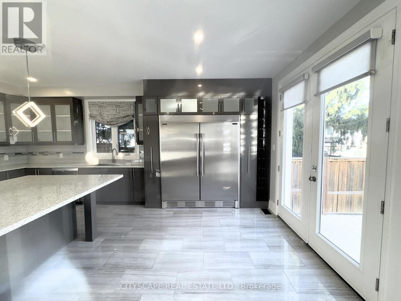 5074 Kalar Road, Niagara Falls, Ontario  L2H 1T2 - Photo 19 - X12587380