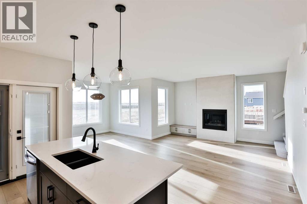 542 Malahat Green W, Lethbridge, Alberta  T1J 5W4 - Photo 9 - A2272361