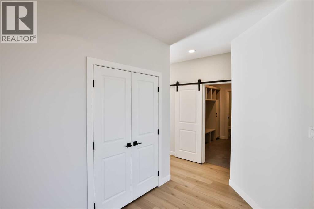 542 Malahat Green W, Lethbridge, Alberta  T1J 5W4 - Photo 2 - A2272361