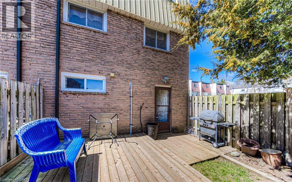 70 Morgan Avenue Unit# 6, Kitchener, Ontario  N2A 2M2 - Photo 3 - 40791311