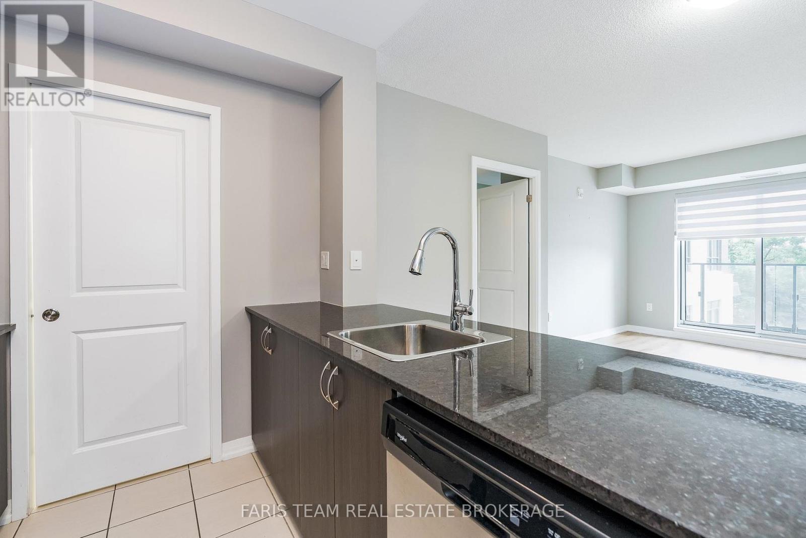 401 - 741 Sheppard Avenue W, Toronto, Ontario M3H 2S9 - Photo 12 - C12587388