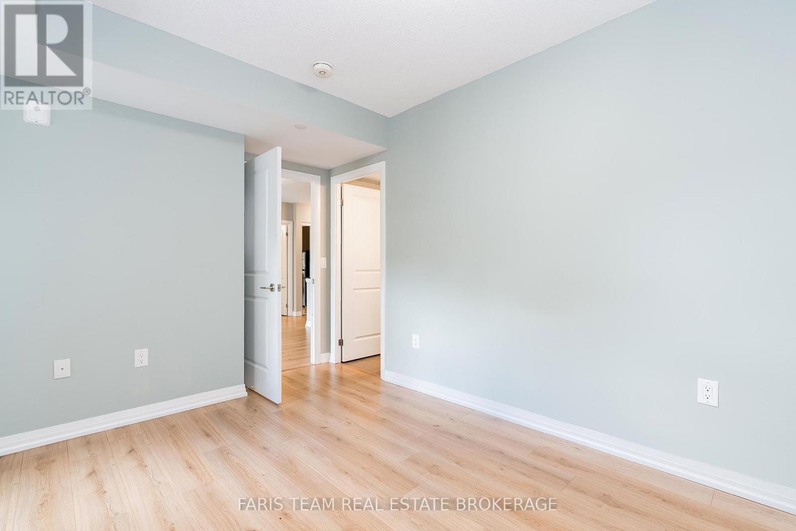 401 - 741 Sheppard Avenue W, Toronto, Ontario M3H 2S9 - Photo 17 - C12587388