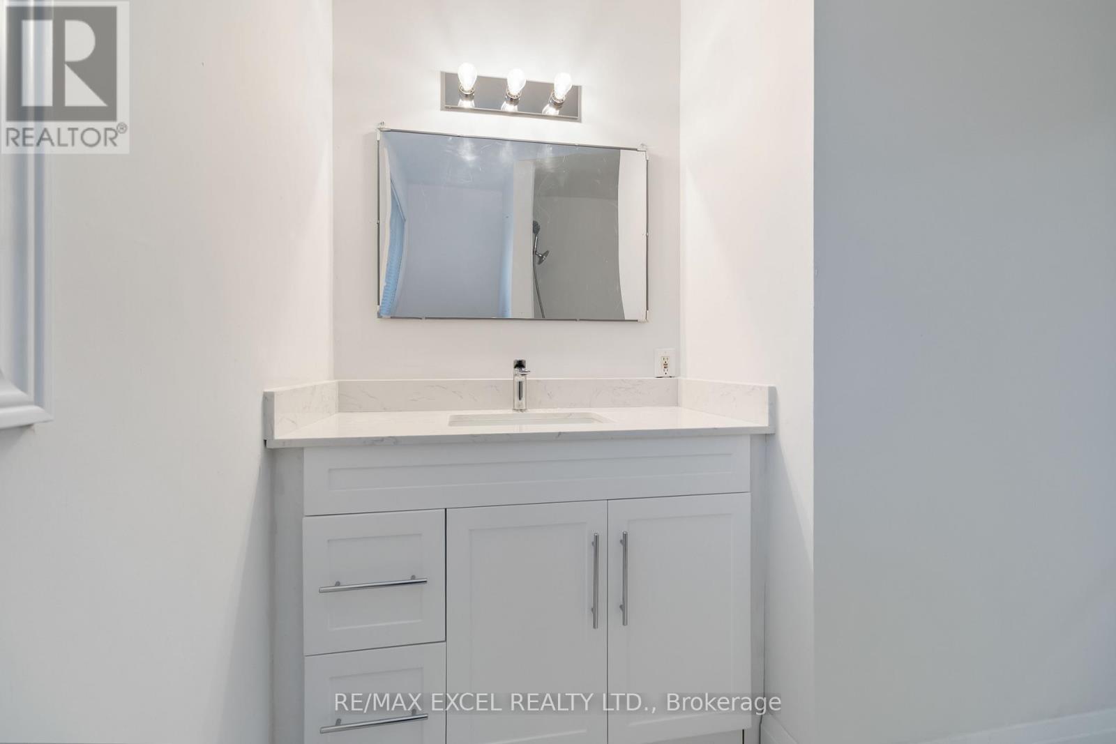 12 - 1265 Napier Crescent, Oakville, Ontario  L6H 2A5 - Photo 17 - W12586816