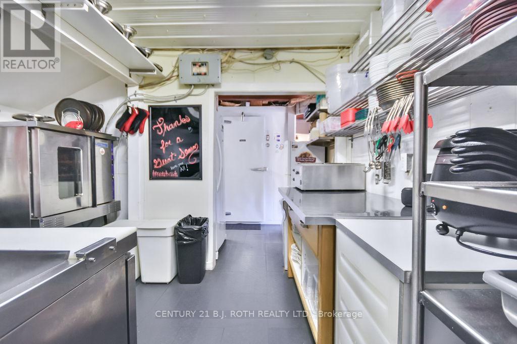 27 Sr406 Shore, Muskoka Lakes (Wood (Muskoka Lakes)), Ontario  L0K 1E0 - Photo 23 - X12587392