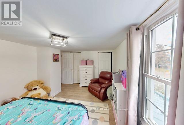 32 Mcnichol Avenue, Quinte West, Ontario K8V 2R6 - Photo 14 - X12586332