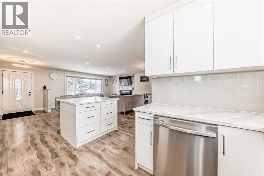 87 Rundleson Way Ne, Calgary, Alberta  T1Y 3H7 - Photo 10 - A2273141