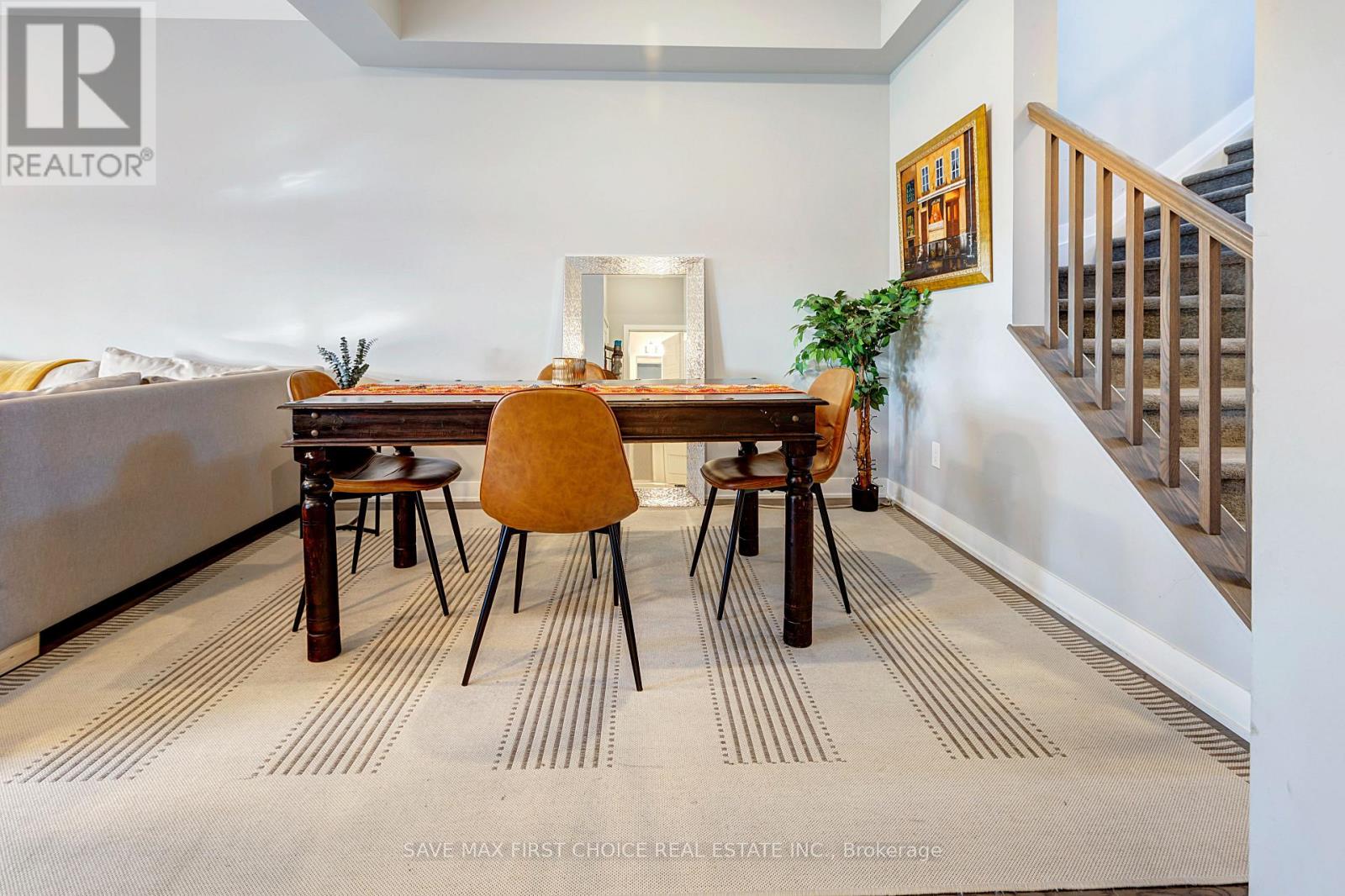 2070 Winsome Terrace, Ottawa, Ontario K4A 5M9 - Photo 7 - X12555242