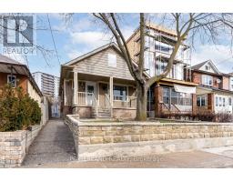 72 Corbett Avenue, Toronto (Rockcliffe-Smythe), Ca