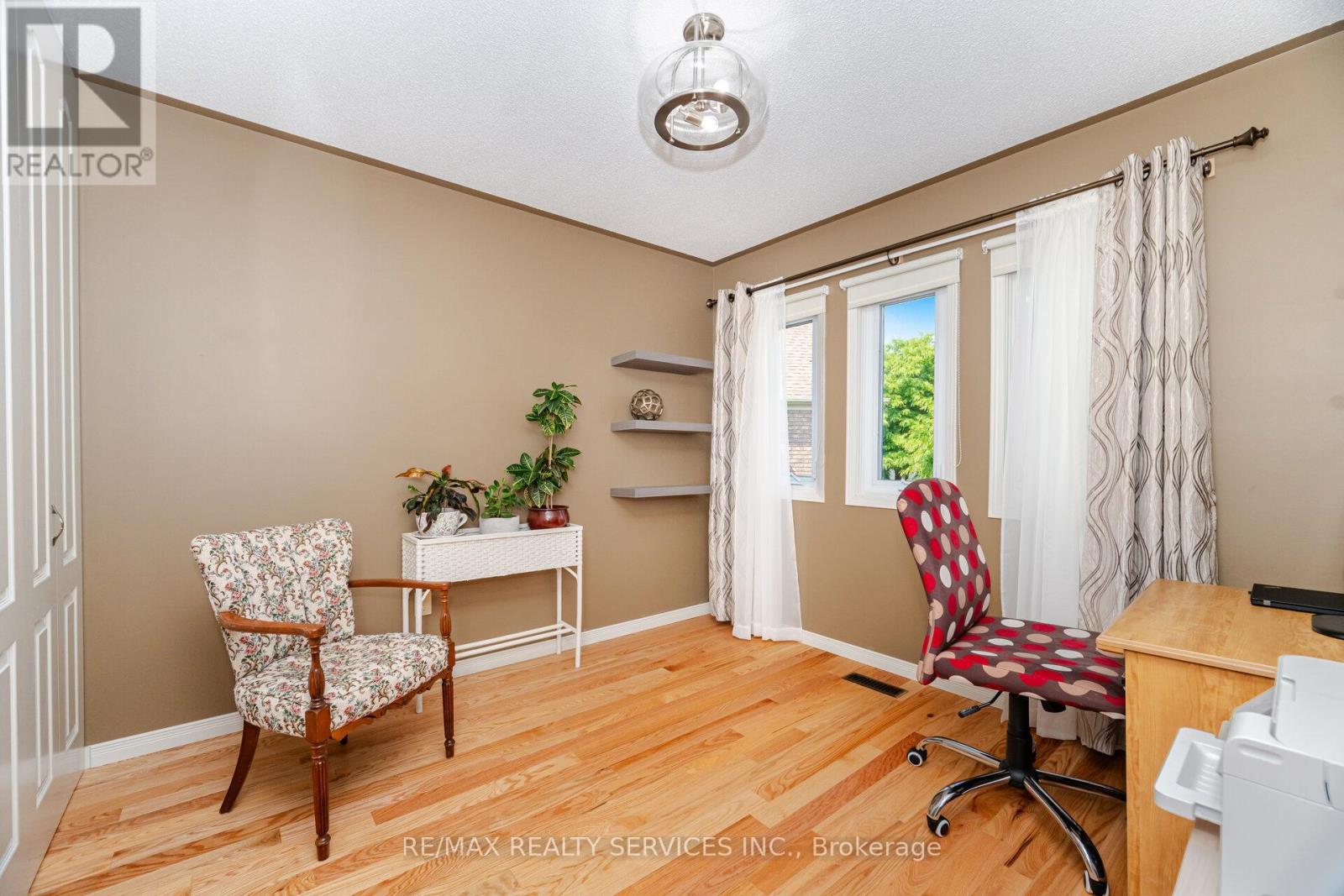 8 Inwood Place, Brampton (Sandringham-Wellington), Ontario  L6R 1T2 - Photo 24 - W12587412