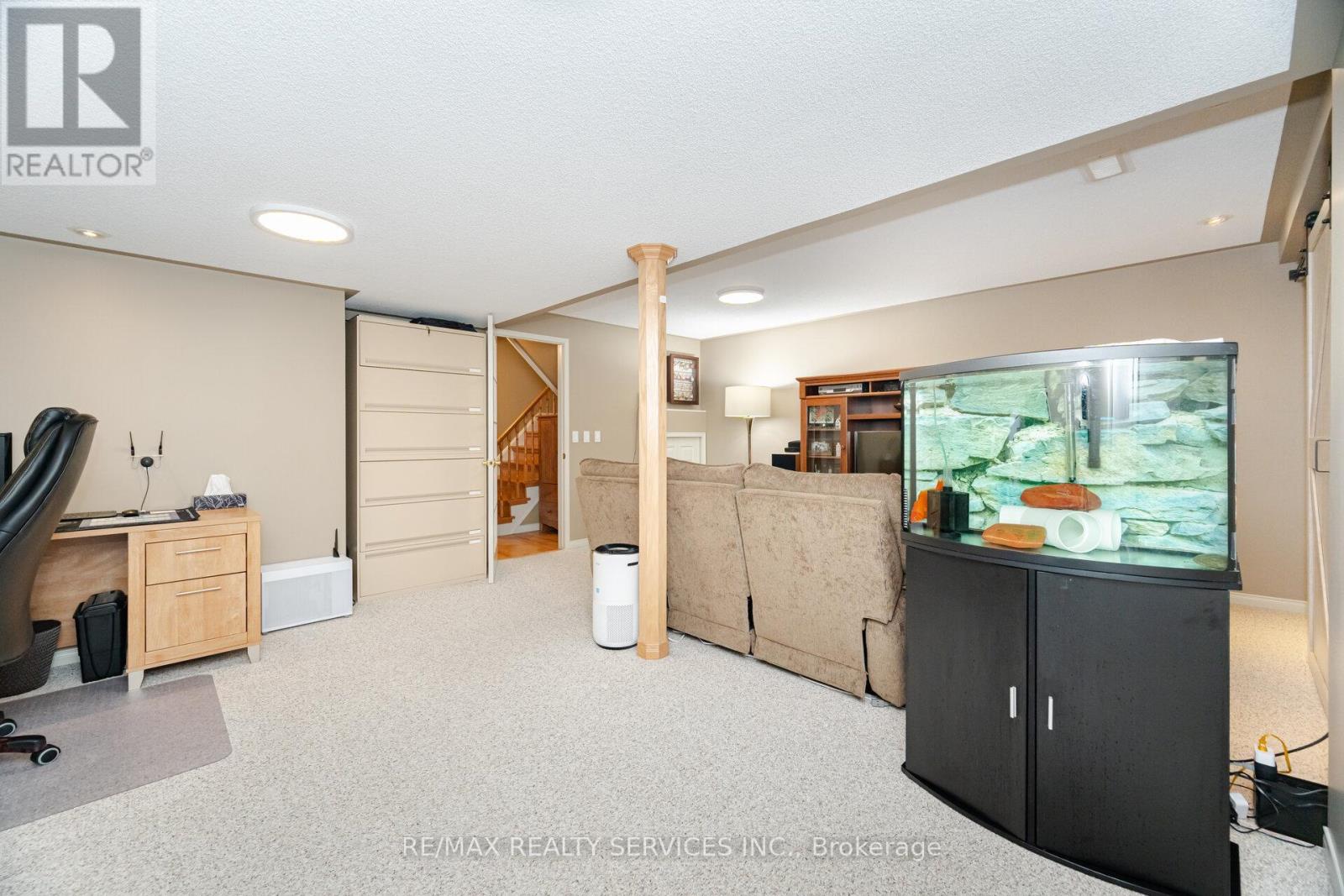 8 Inwood Place, Brampton (Sandringham-Wellington), Ontario  L6R 1T2 - Photo 31 - W12587412