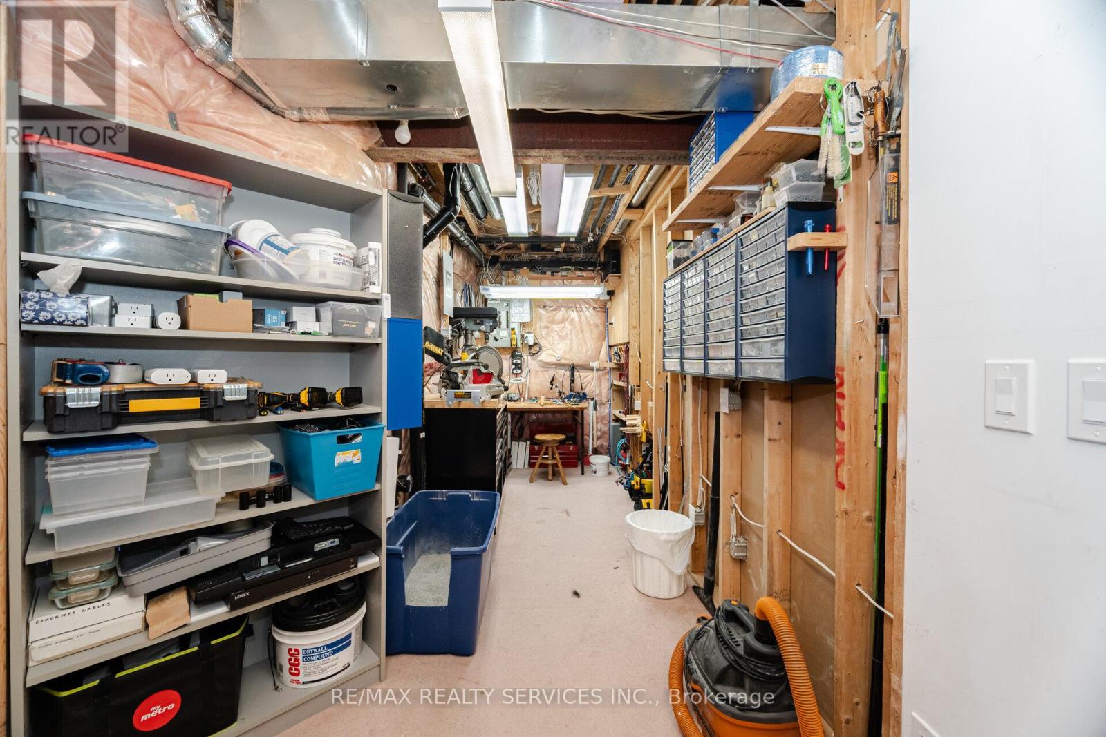 8 Inwood Place, Brampton (Sandringham-Wellington), Ontario  L6R 1T2 - Photo 33 - W12587412