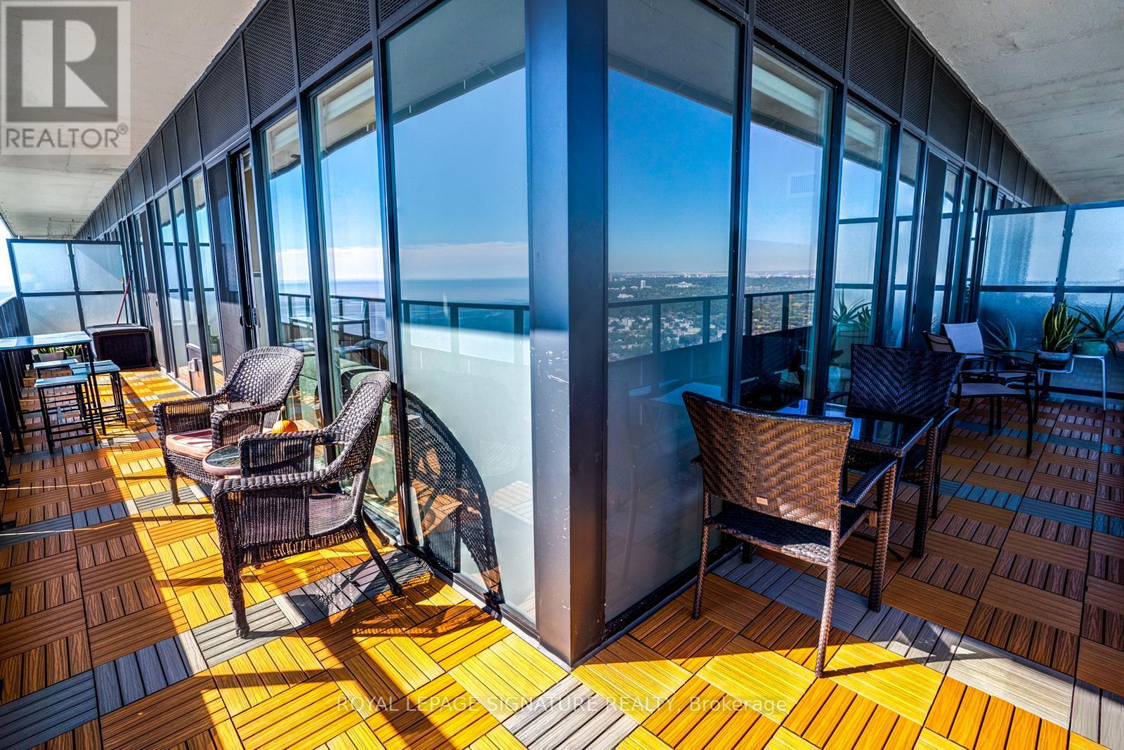 Lph05a - 30 Shore Breeze Drive, Toronto, Ontario M8V 0J1 - Photo 27 - W12587414