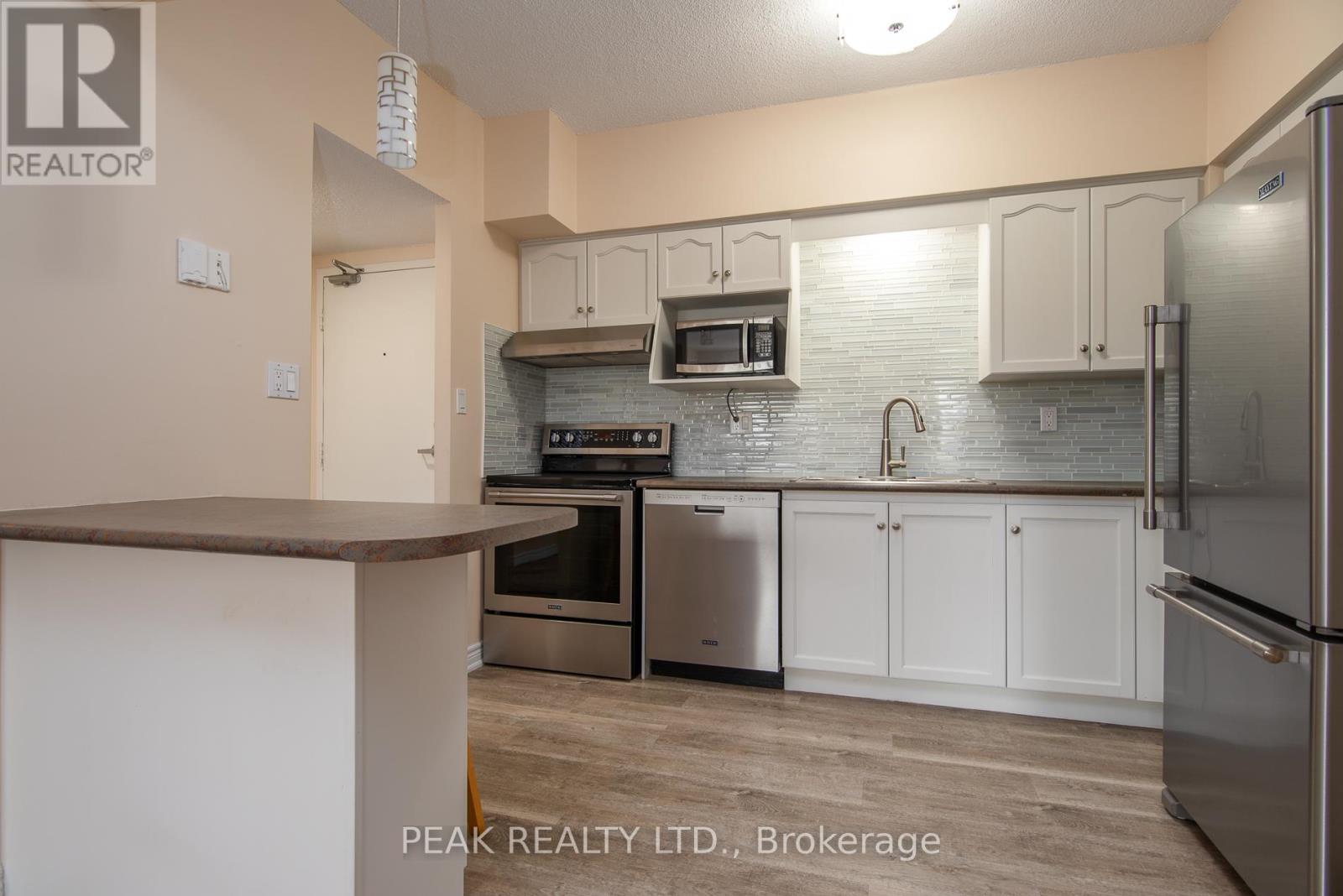 807 - 260 Sheldon Avenue N, Kitchener, Ontario N2H 6P2 - Photo 30 - X12587400