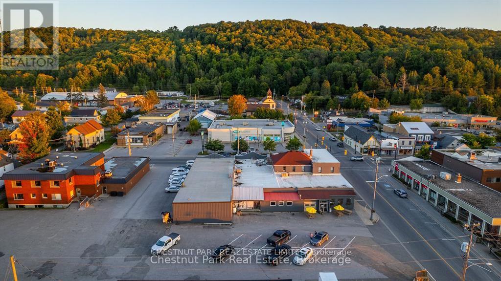 223/225 Highland Street, Dysart Et Al, Ontario  K0M 1S0 - Photo 19 - X12587404