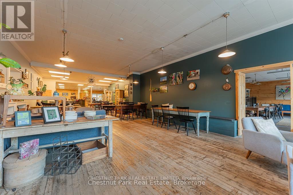 223/225 Highland Street, Dysart Et Al, Ontario  K0M 1S0 - Photo 3 - X12587404