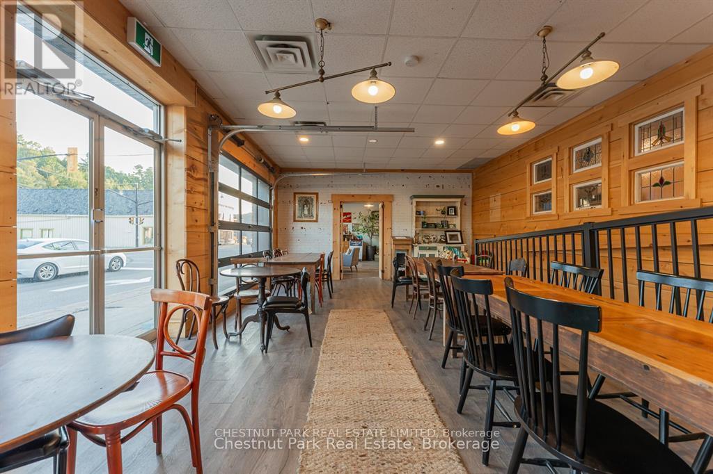 223/225 Highland Street, Dysart Et Al, Ontario  K0M 1S0 - Photo 7 - X12587404