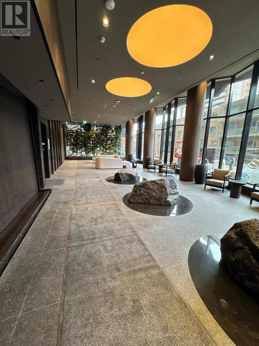 1711 - 110 Broadway Avenue, Toronto, Ontario  M4P 1V7 - Photo 23 - C12584772