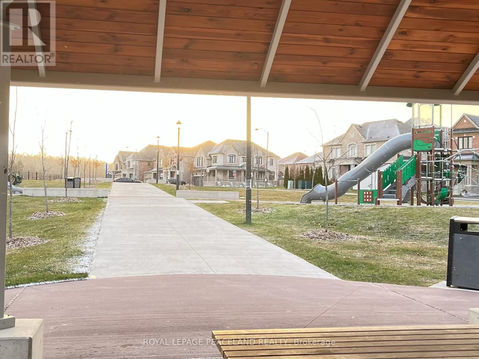 Basement-Legal Walk Out - 30 Meadow Vista Crescent, East Gwillimbury, Ontario L9N 0T4 - Photo 43 - N12401774