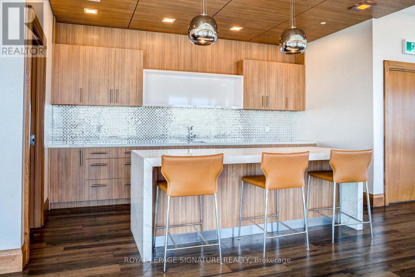 Lph05a - 30 Shore Breeze Drive, Toronto, Ontario M8V 0J1 - Photo 40 - W12587414