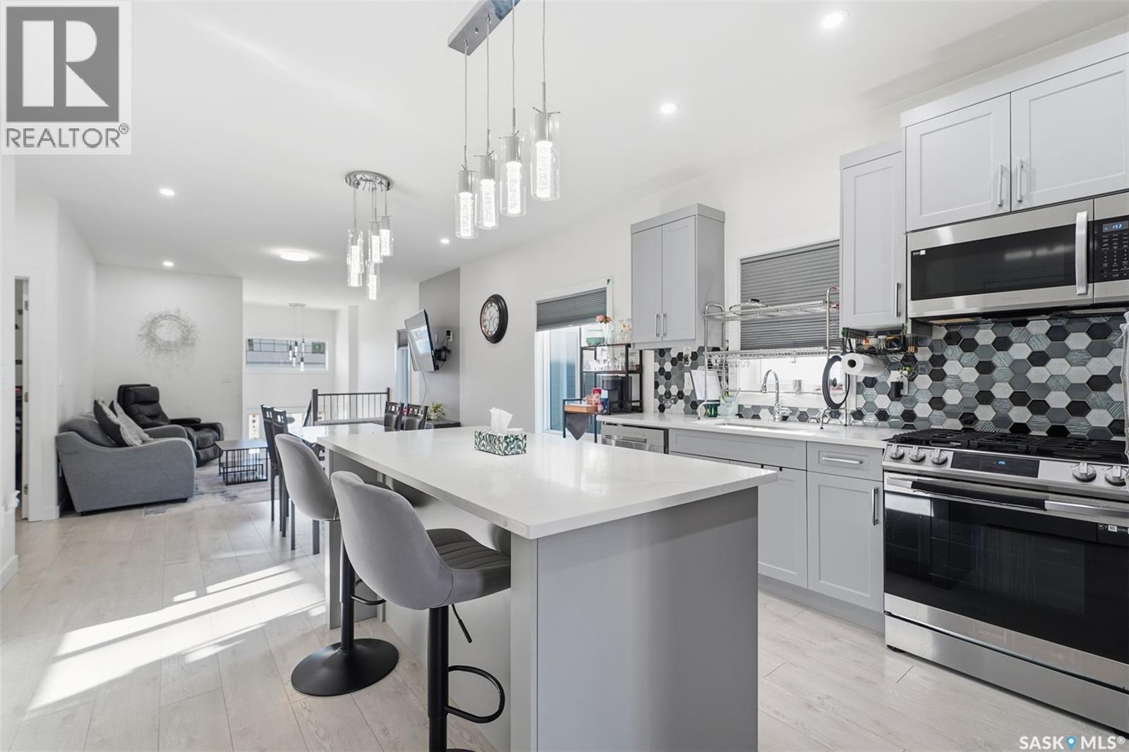 654 Delainey Road, Saskatoon, Saskatchewan  S0K 2T0 - Photo 12 - SK021913