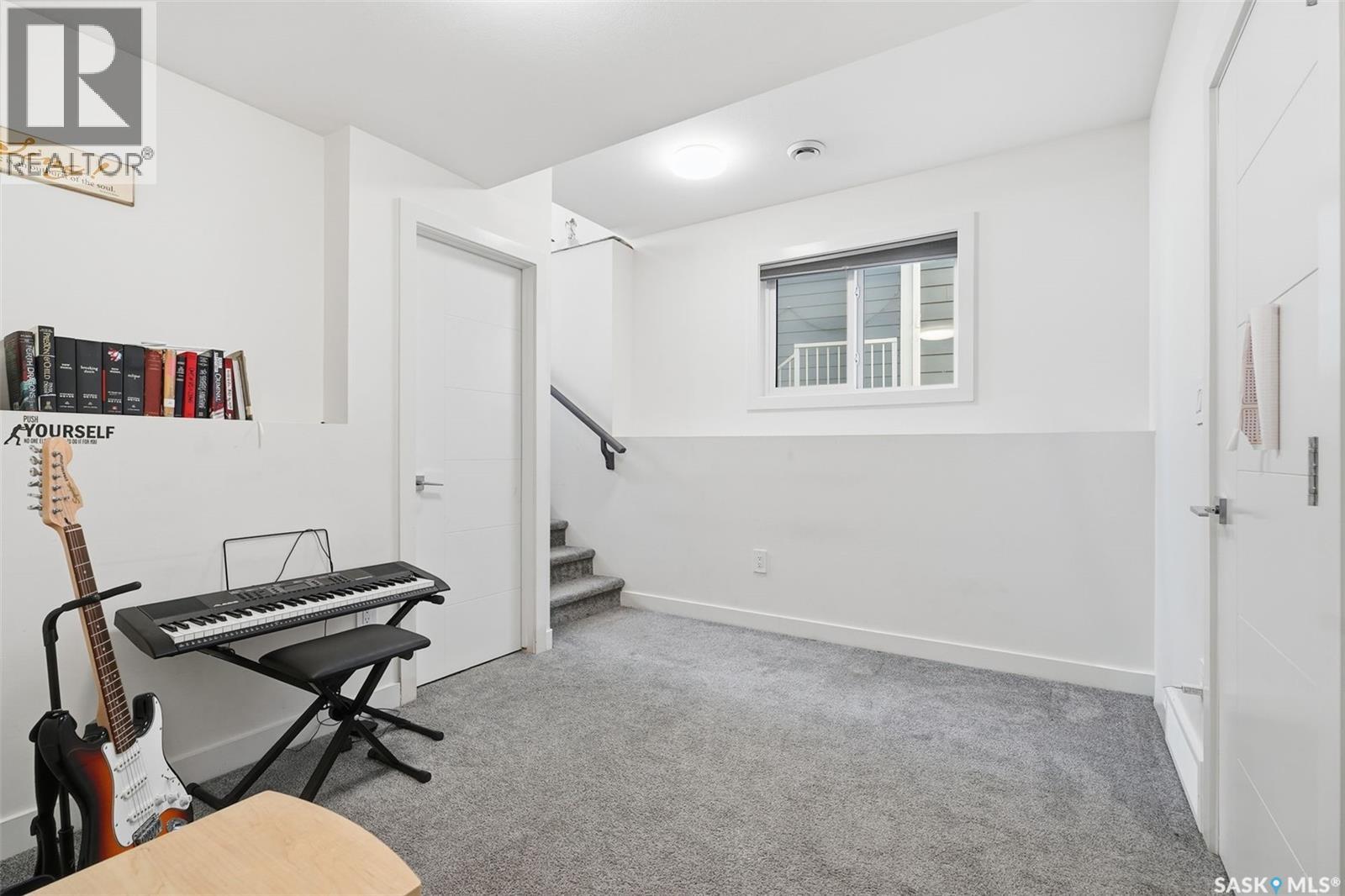 654 Delainey Road, Saskatoon, Saskatchewan  S0K 2T0 - Photo 24 - SK021913