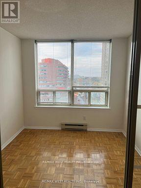 1412 - 30 Greenfield Avenue, Toronto, Ontario  M2N 6N3 - Photo 12 - C12587444