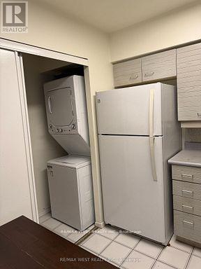 1412 - 30 Greenfield Avenue, Toronto, Ontario  M2N 6N3 - Photo 5 - C12587444