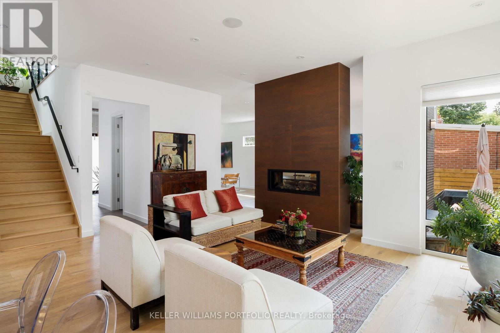 42 Talwood Drive, Toronto, Ontario  M3B 2P5 - Photo 13 - C12518748