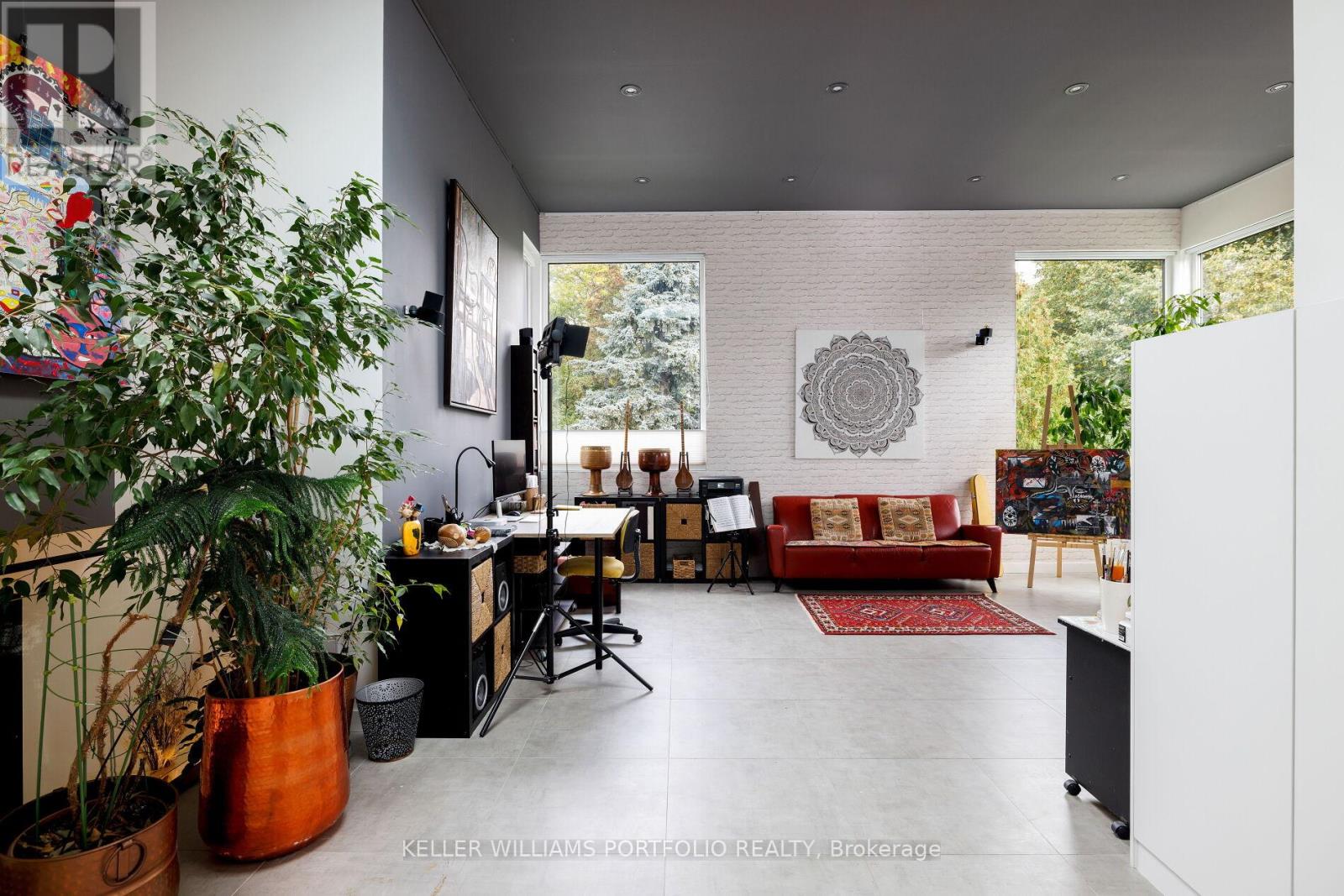 42 Talwood Drive, Toronto, Ontario  M3B 2P5 - Photo 23 - C12518748