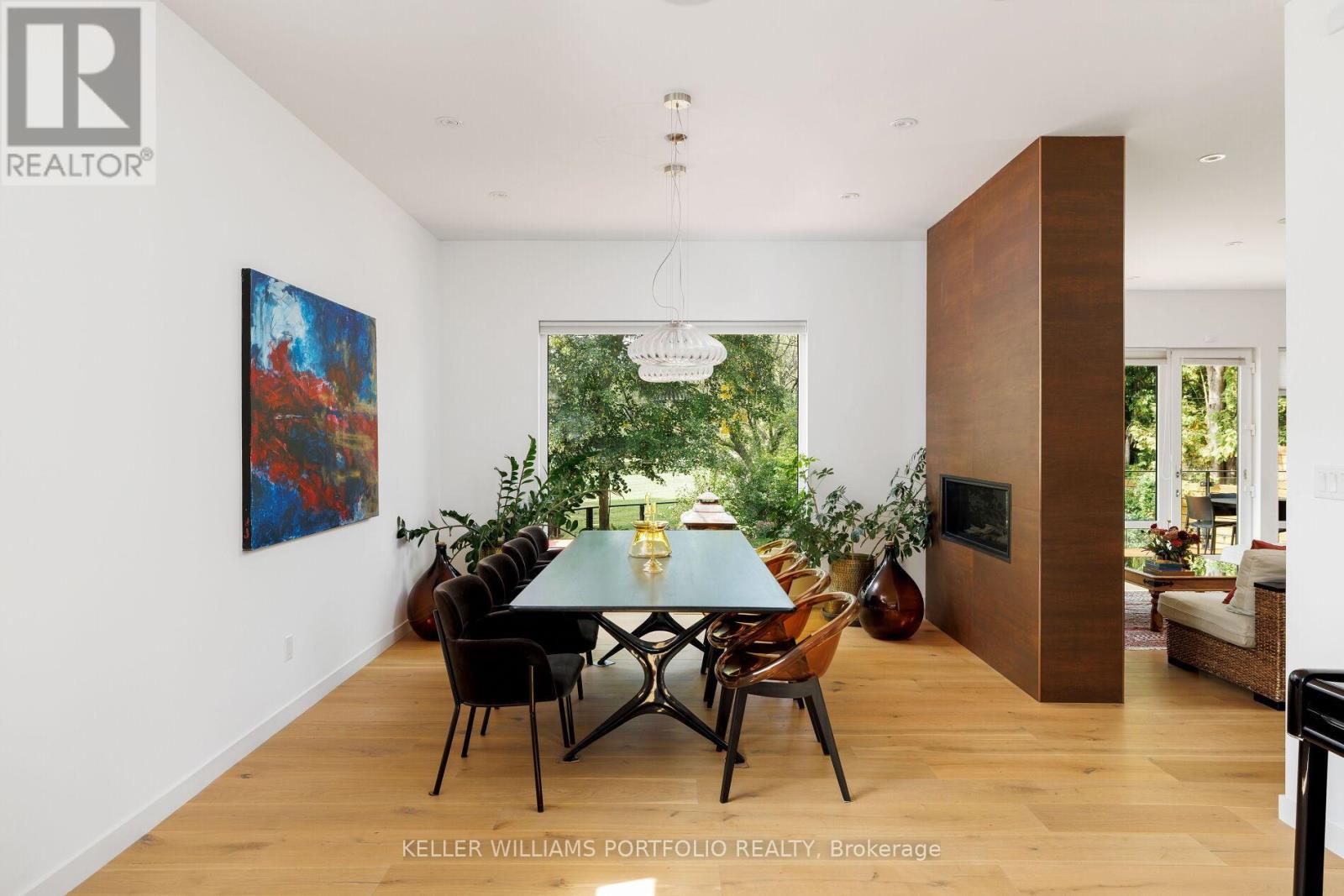 42 Talwood Drive, Toronto, Ontario  M3B 2P5 - Photo 7 - C12518748