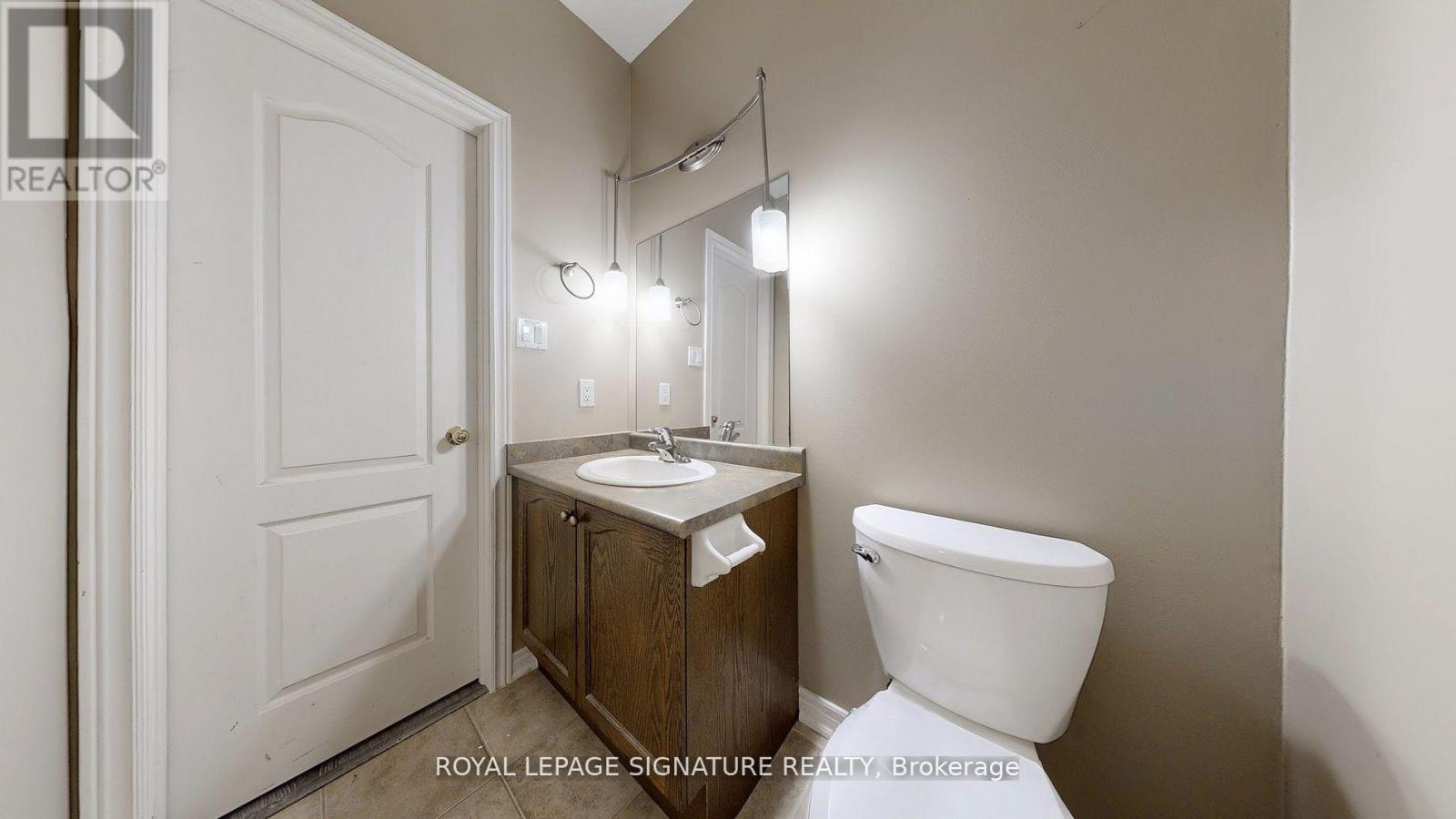 61 Buchanan Drive, New Tecumseth, Ontario  L6R 0A1 - Photo 17 - N12587430