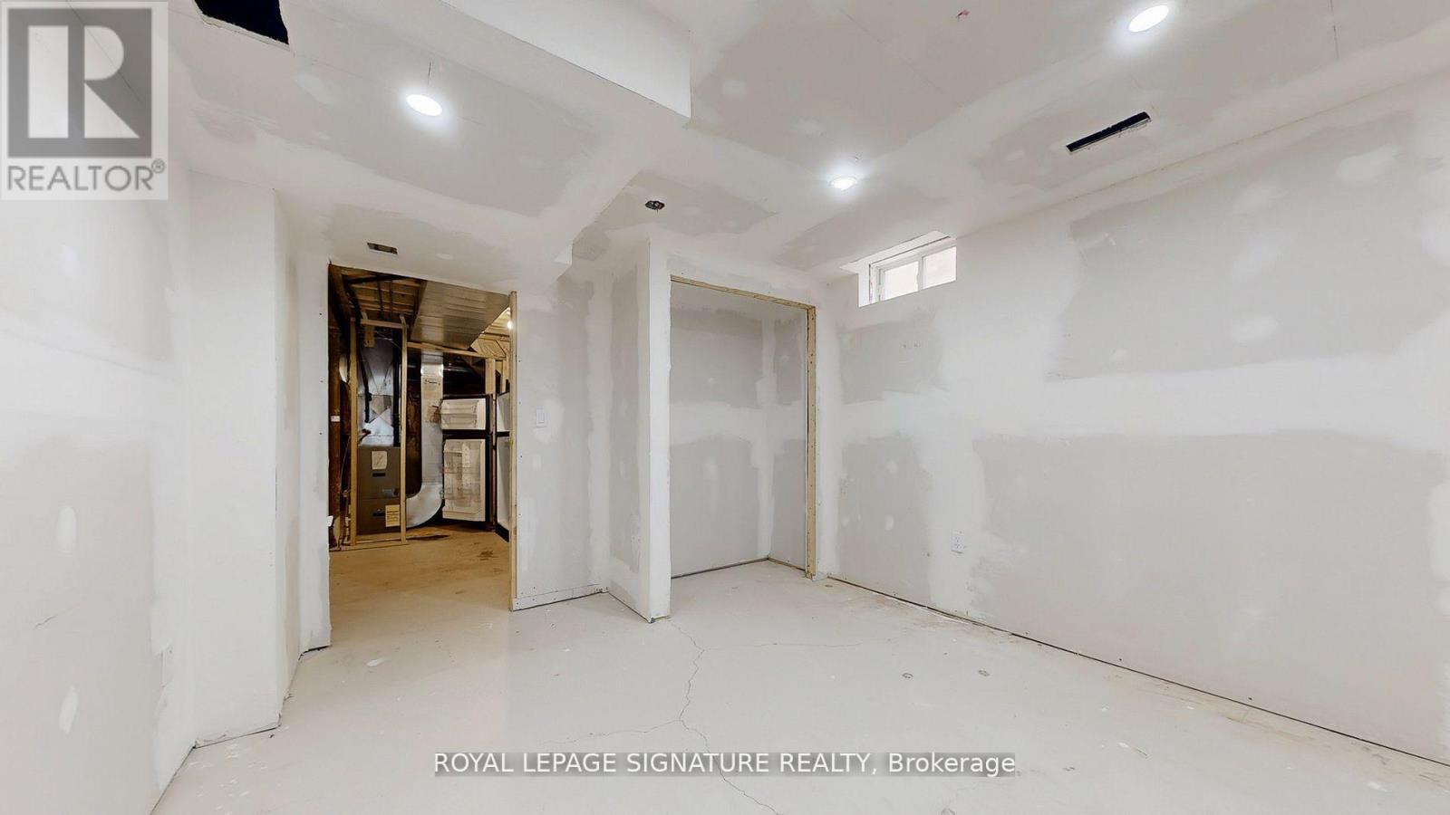 61 Buchanan Drive, New Tecumseth, Ontario  L6R 0A1 - Photo 39 - N12587430