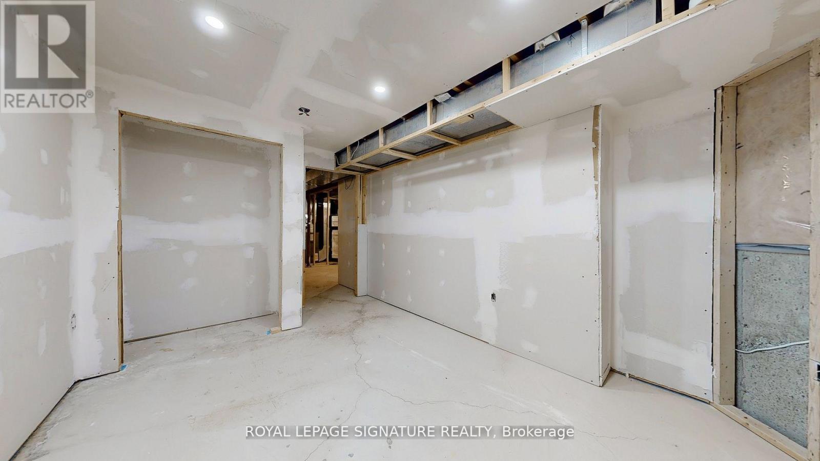 61 Buchanan Drive, New Tecumseth, Ontario  L6R 0A1 - Photo 40 - N12587430