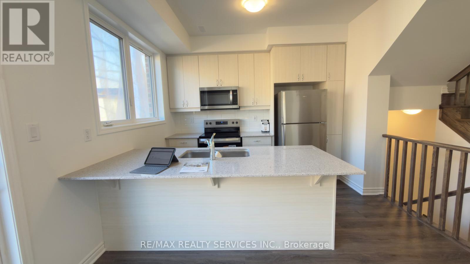 41 Yellow Rail Crescent, Brampton, Ontario  L7A 5L9 - Photo 17 - W12587422