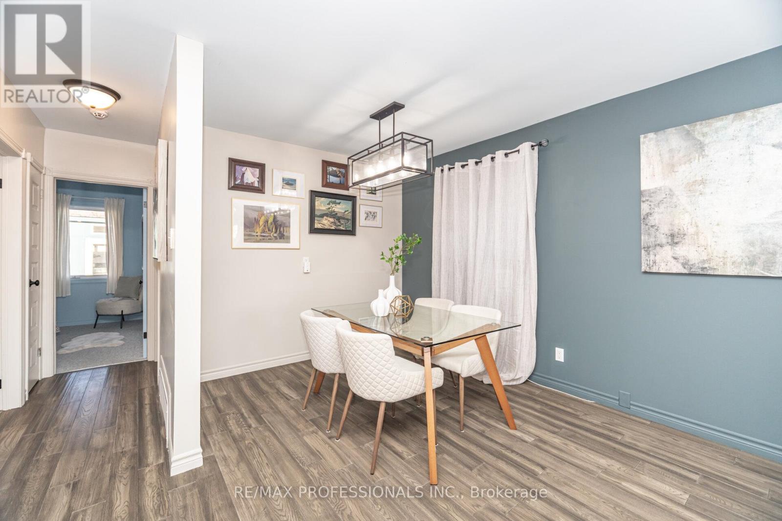 77 Grandville Avenue, Toronto, Ontario  M6N 4V1 - Photo 11 - W12587424