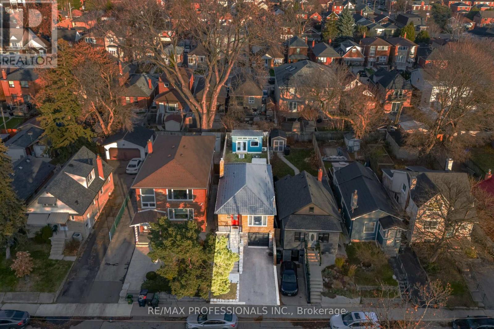 77 Grandville Avenue, Toronto, Ontario  M6N 4V1 - Photo 39 - W12587424