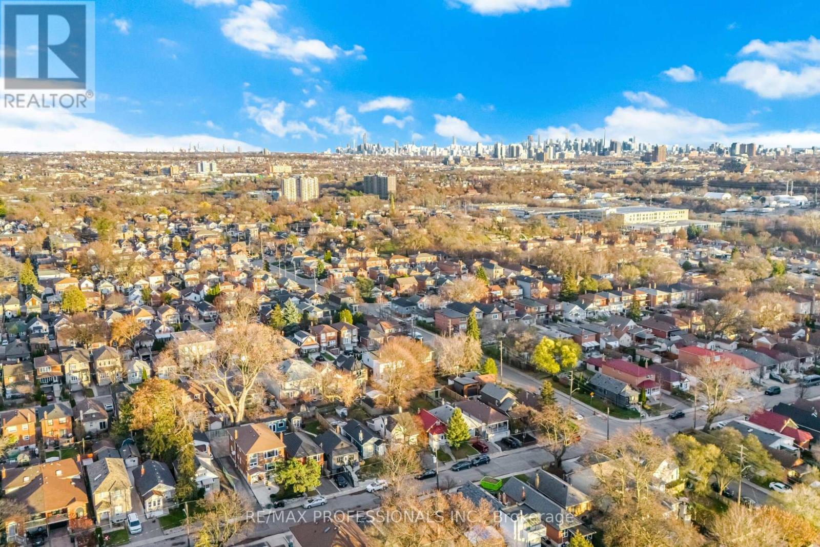 77 Grandville Avenue, Toronto, Ontario  M6N 4V1 - Photo 47 - W12587424