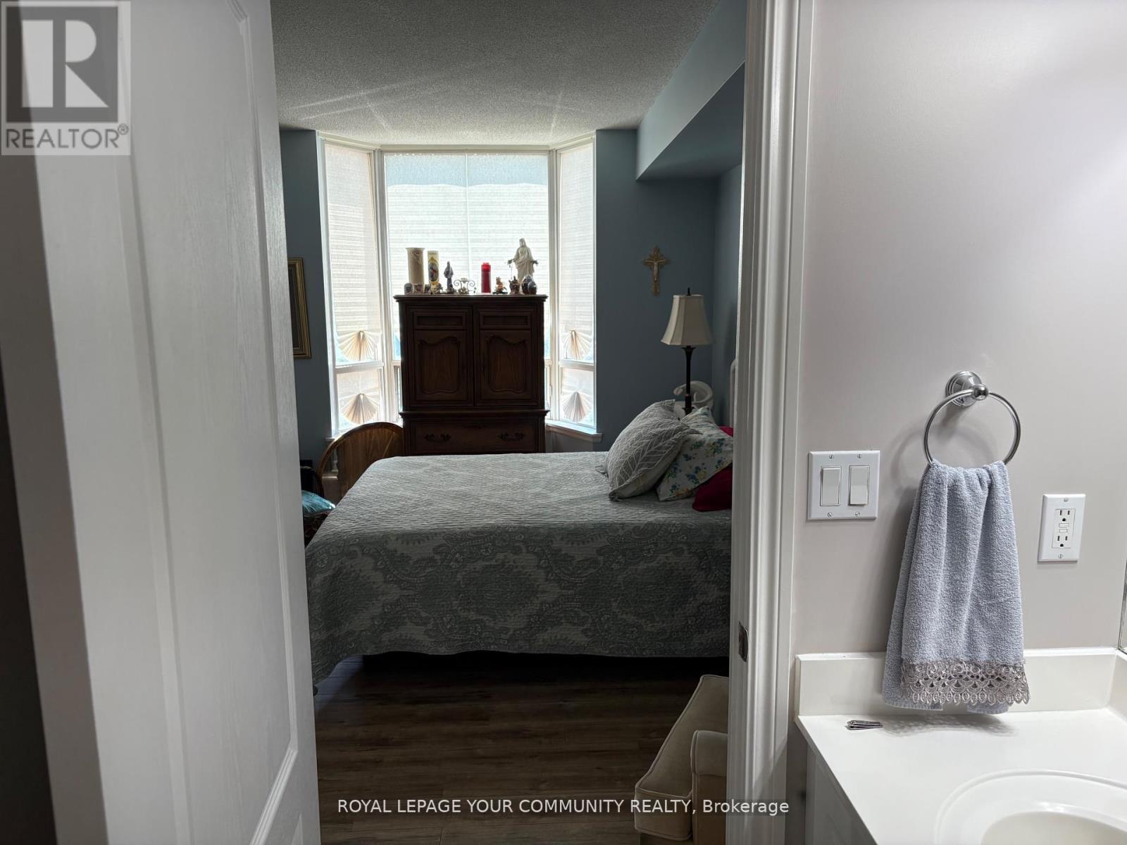 908 - 2088 Lawrence Avenue W, Toronto, Ontario  M9N 1J1 - Photo 17 - W12587434