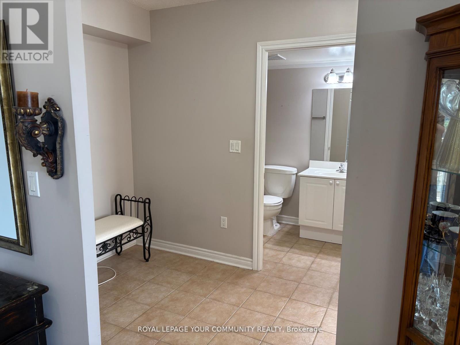 908 - 2088 Lawrence Avenue W, Toronto, Ontario  M9N 1J1 - Photo 24 - W12587434