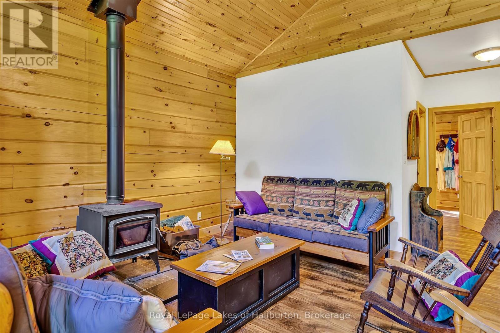 1880 Boldts Lane, Minden Hills, Ontario K0M 2A1 - Photo 22 - X12403929