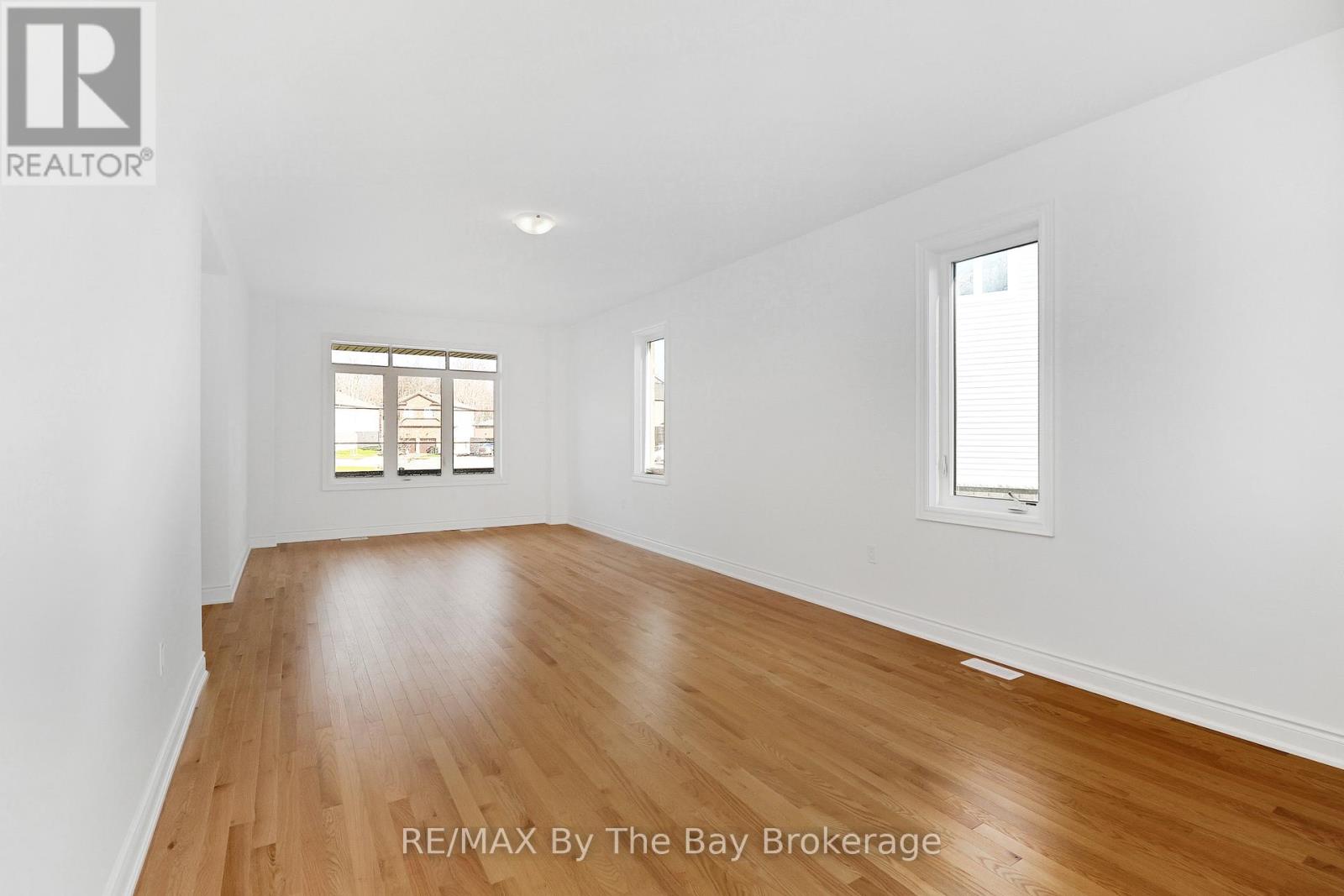 50 Amber Drive, Wasaga Beach, Ontario  L9Z 0R8 - Photo 6 - S12587488