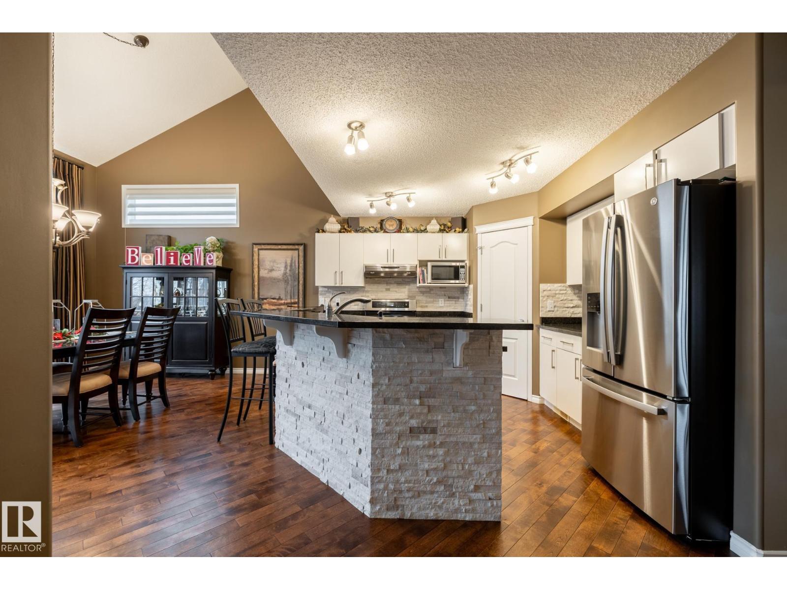 285 Cornwall Rd, Sherwood Park, Alberta  T8H 2S9 - Photo 10 - E4467050