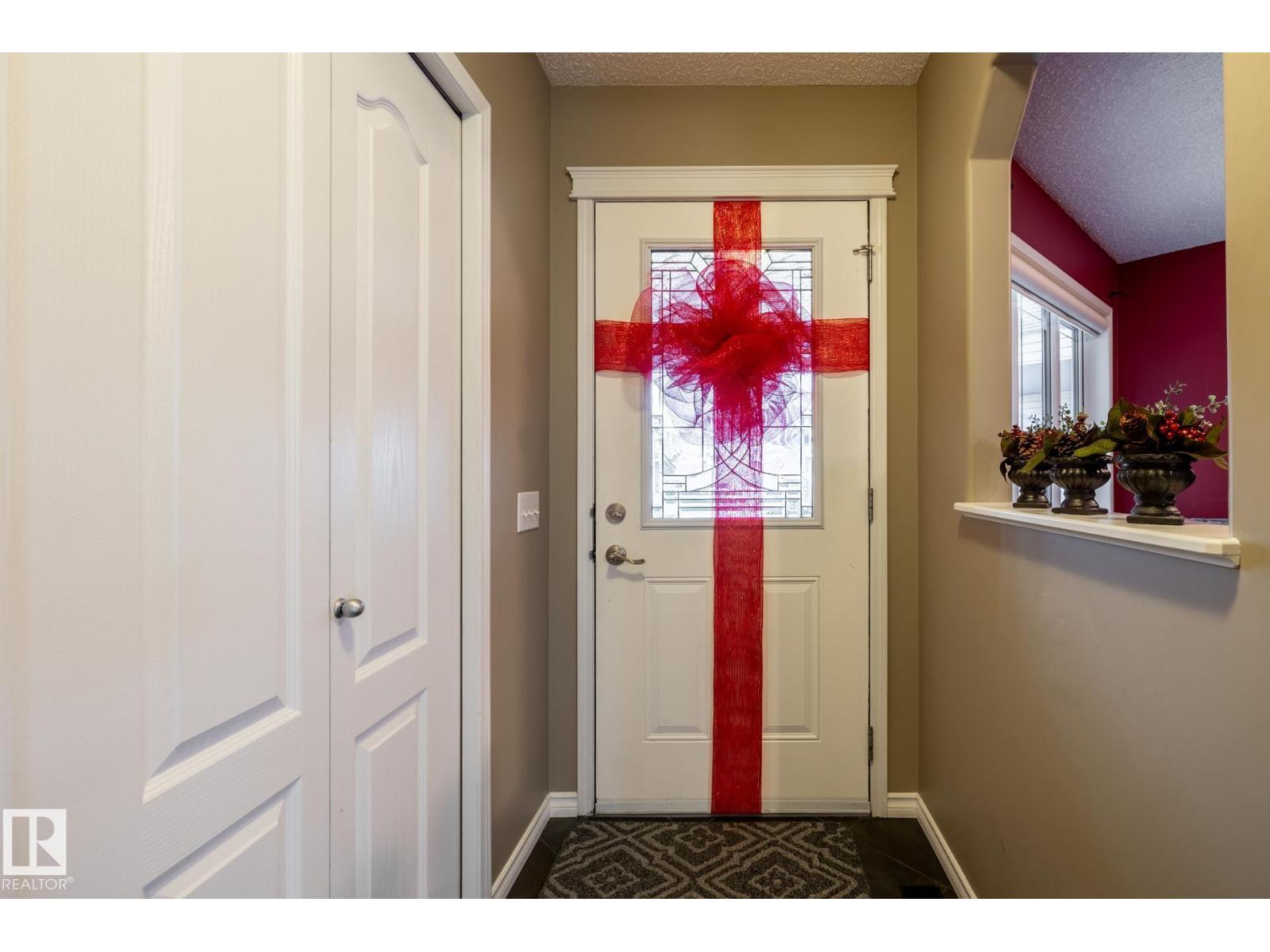 285 Cornwall Rd, Sherwood Park, Alberta  T8H 2S9 - Photo 4 - E4467050