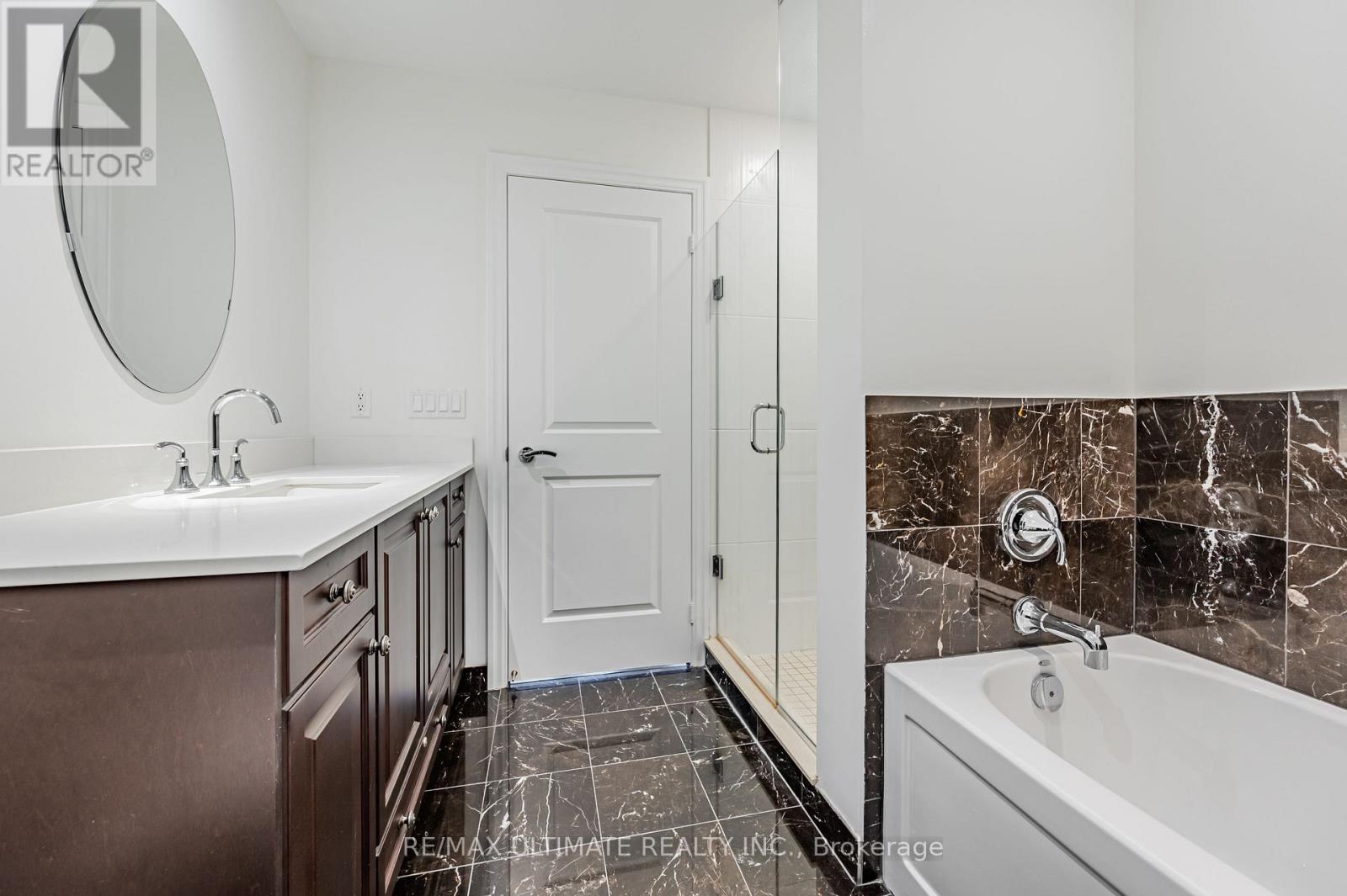 4303 - 35 Balmuto Street, Toronto, Ontario  M4Y 0A3 - Photo 21 - C12587446