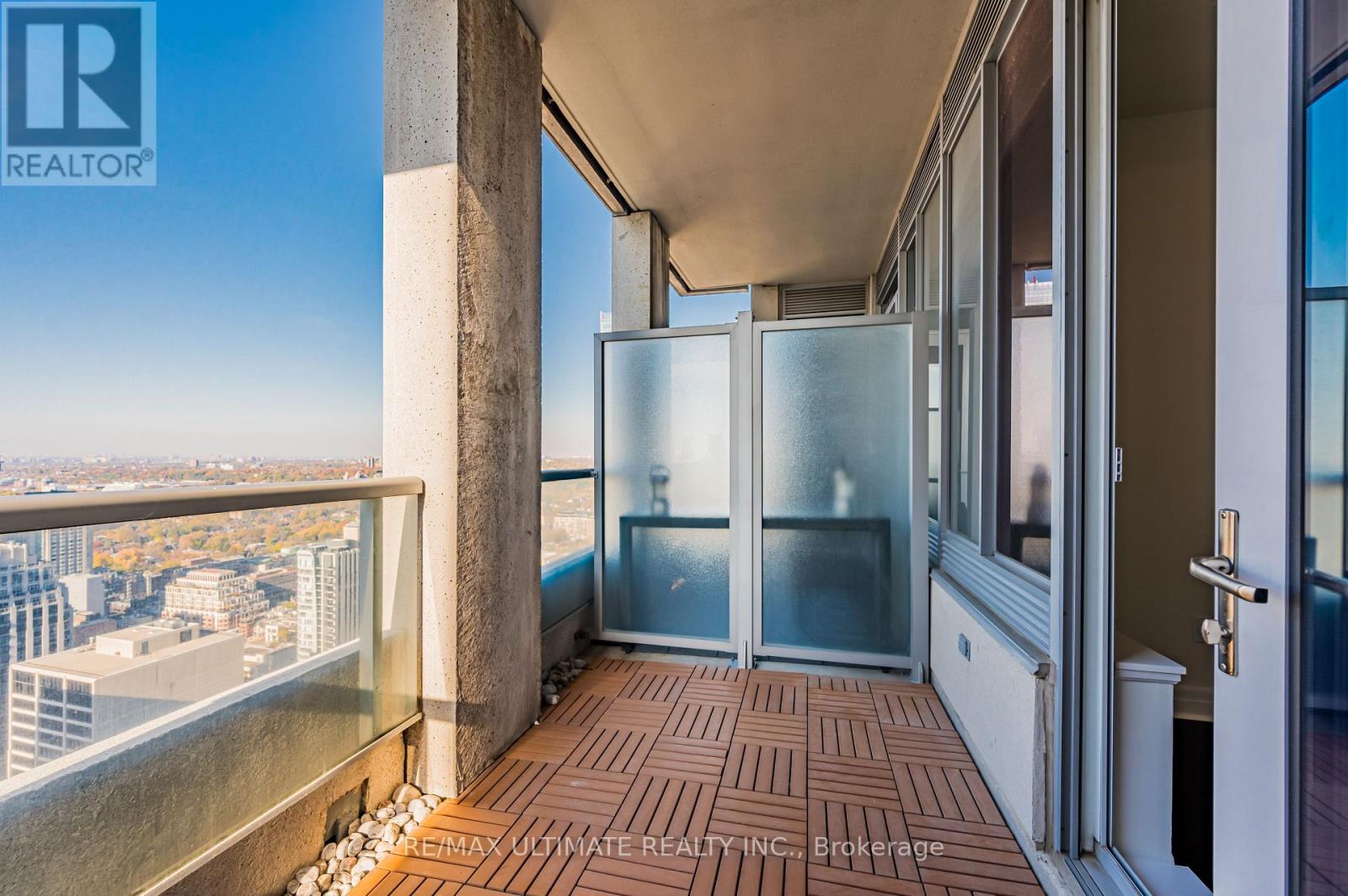 4303 - 35 Balmuto Street, Toronto, Ontario  M4Y 0A3 - Photo 26 - C12587446