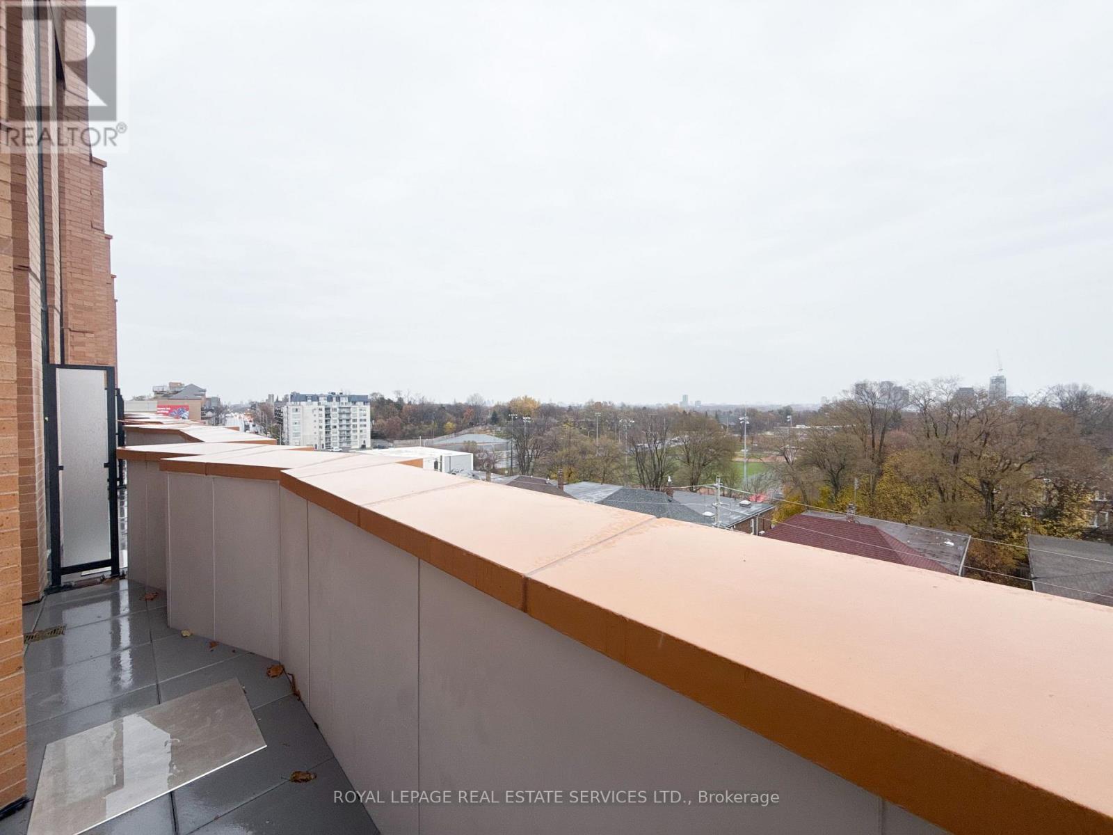 528 - 1720 Bayview Avenue, Toronto, Ontario  M4G 3C4 - Photo 22 - C12587468